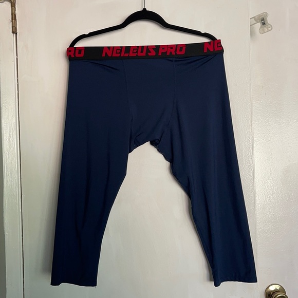 Men’s workout leggings - Picture 1 of 3
